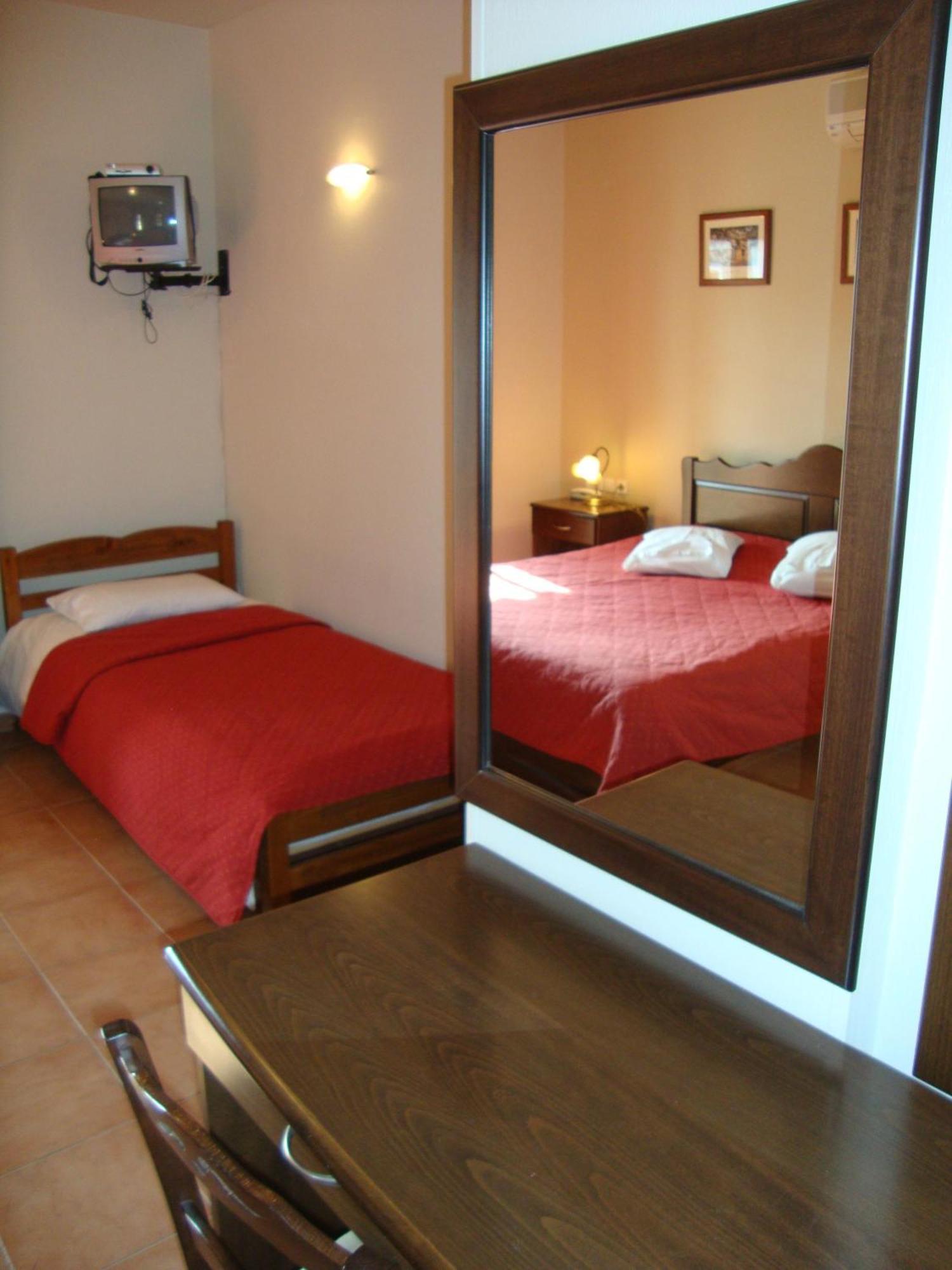 Enalion Hotel Kala Nera Ngoại thất bức ảnh